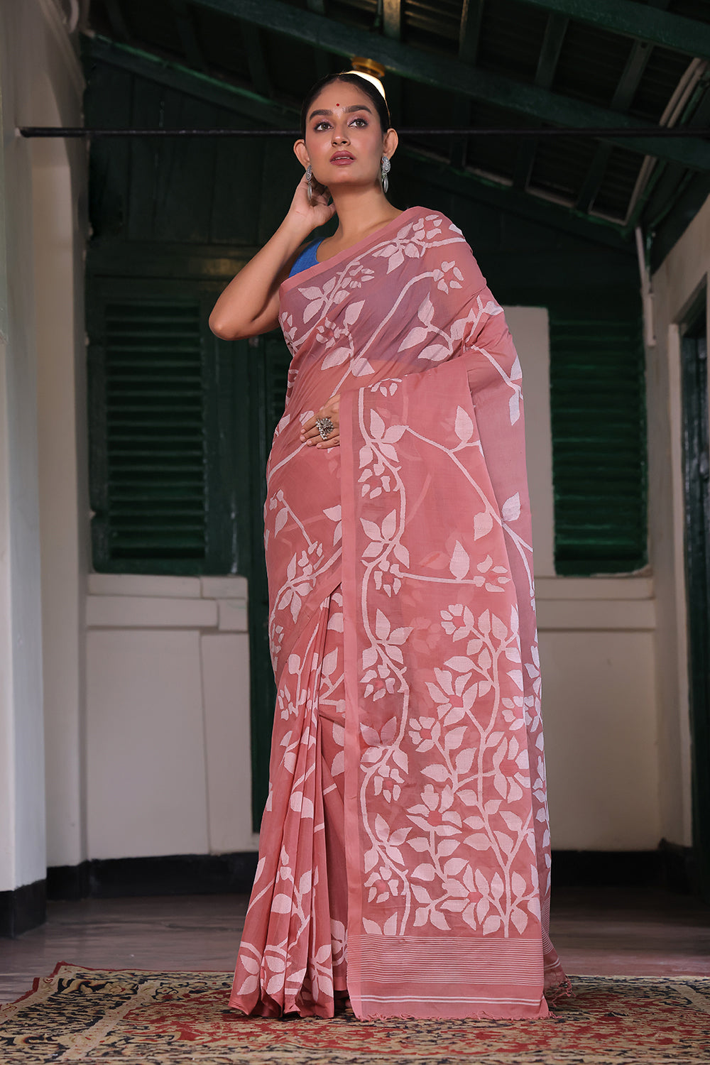 Handloom Mulberry Pink Pure Cotton Jamdani Saree with Floral Motifs