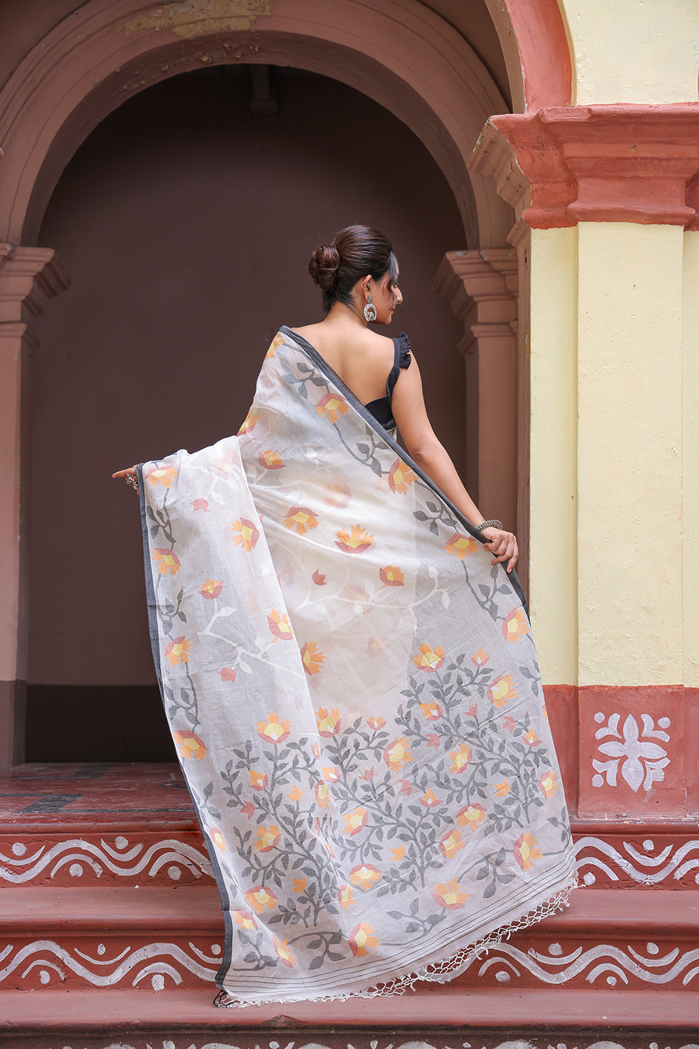 Handloom White Pure Cotton Exclusive Jamdani Saree with Yellow & White Flowers