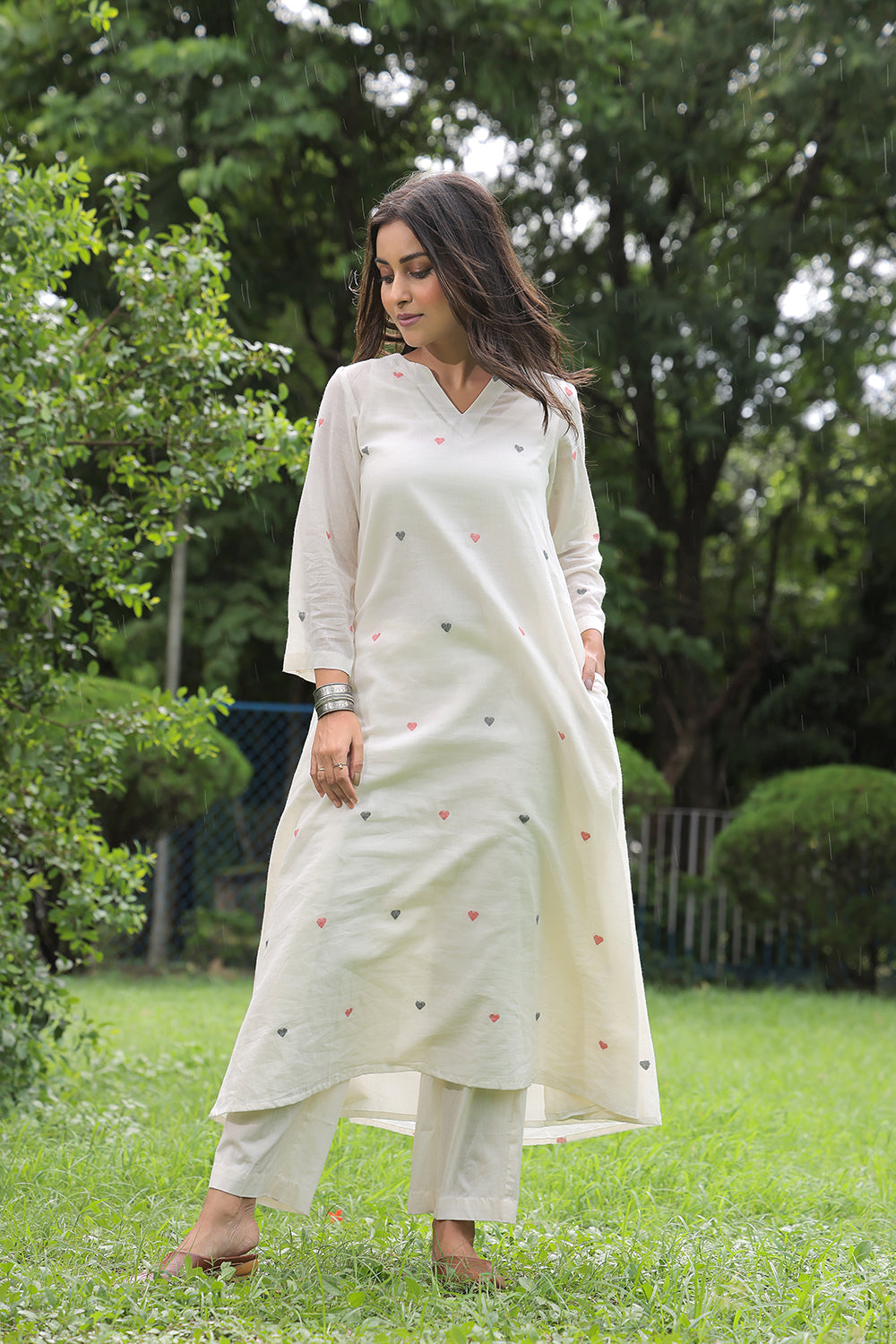 Handloom White Pure Cotton Heart Shape Jamdani Kurta Set With Dupatta
