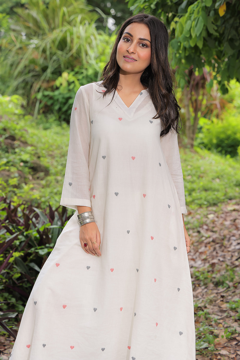 Handloom White Pure Cotton Heart Shape Jamdani Kurta Set With Dupatta