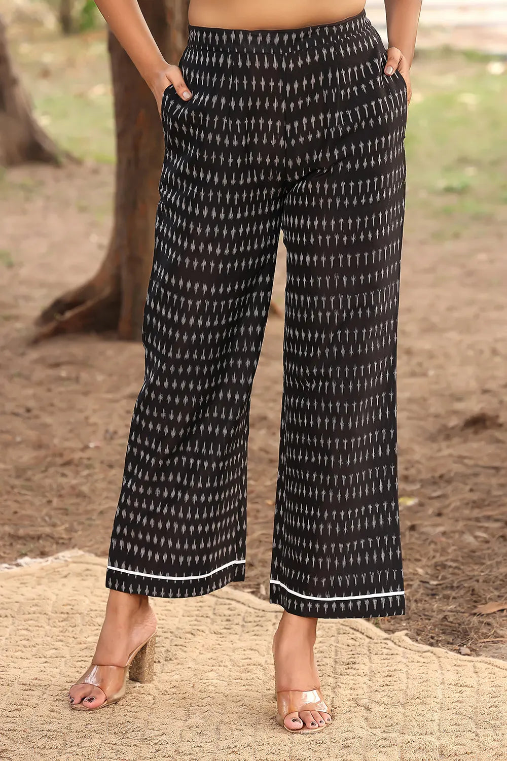 White & Black Pure Cotton Ikkat Co-ord Set