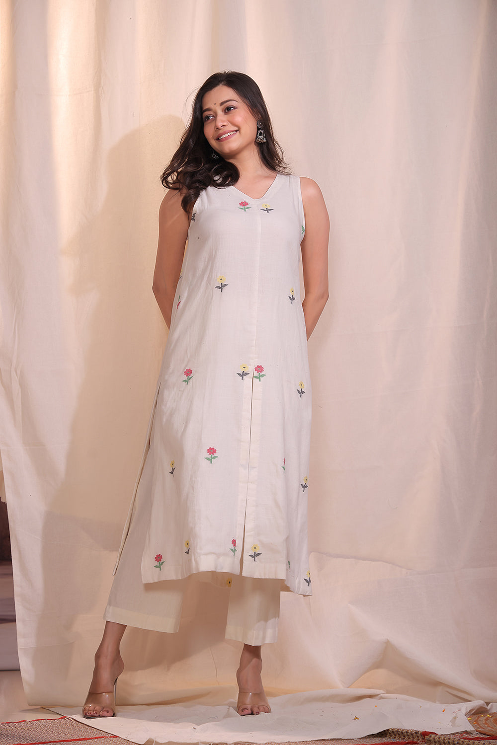Handloom Cream Pure Cotton Jamdani Flower Kurta Set With Dupatta