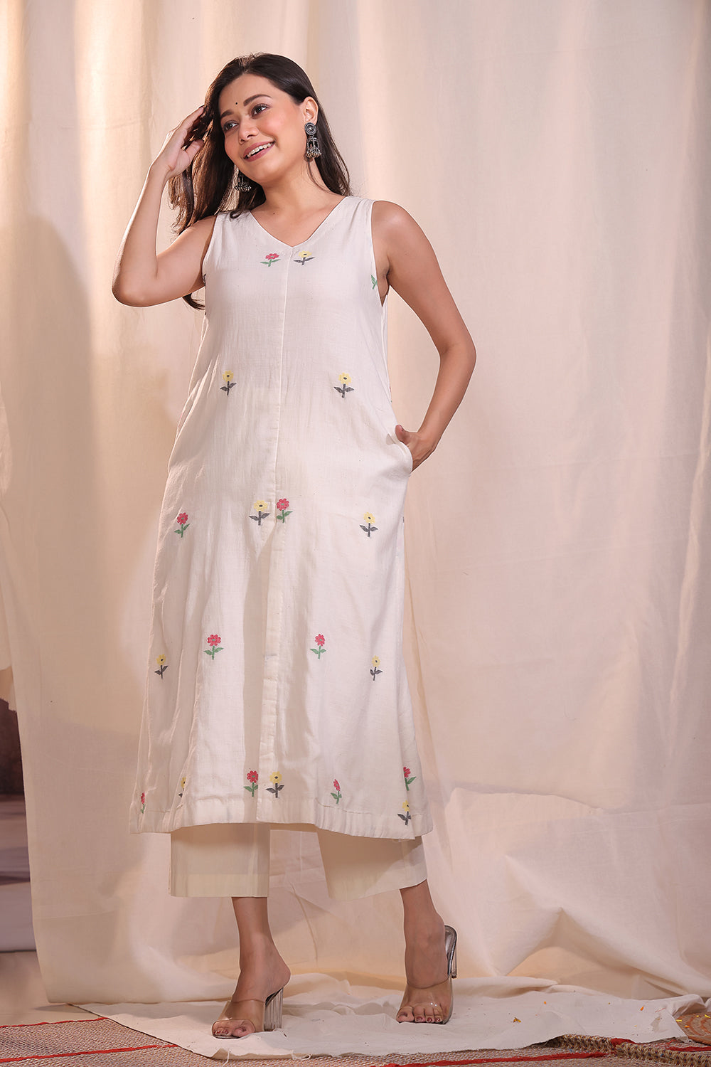 Handloom Cream Pure Cotton Jamdani Flower Kurta Set With Dupatta