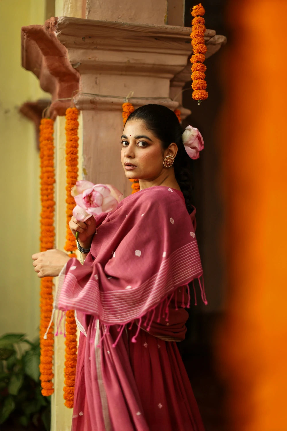 Handloom Pink Pure cotton Jamdani Kurta Set With Dupatta