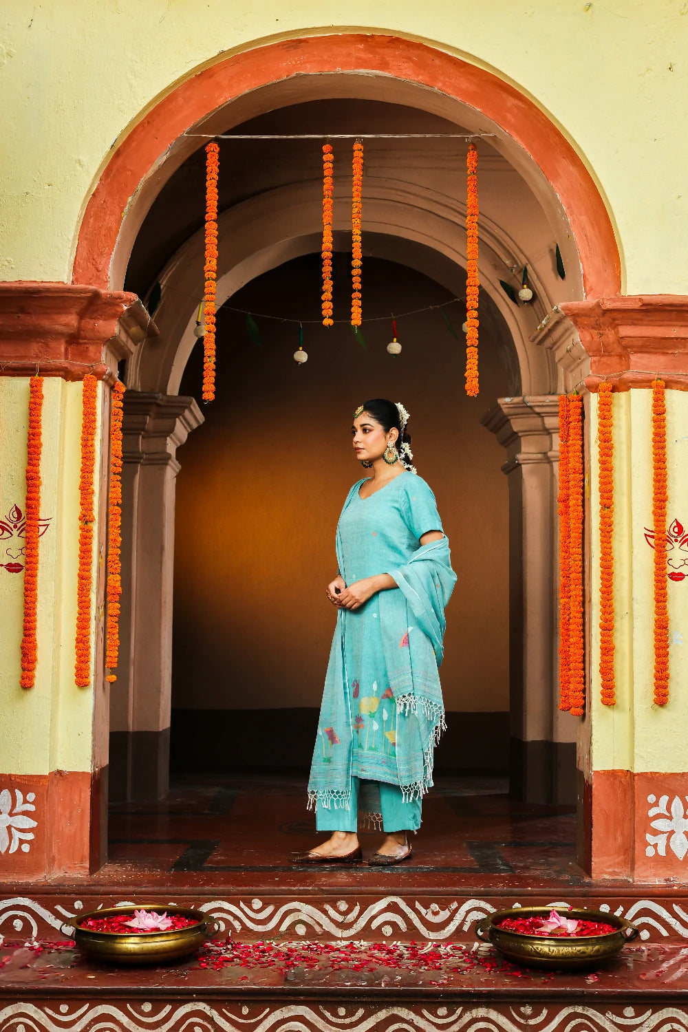 Handloom Green Pure cotton Jamdani Kurta Set With Dupatta