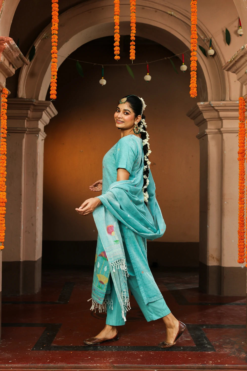 Handloom Green Pure cotton Jamdani Kurta Set With Dupatta