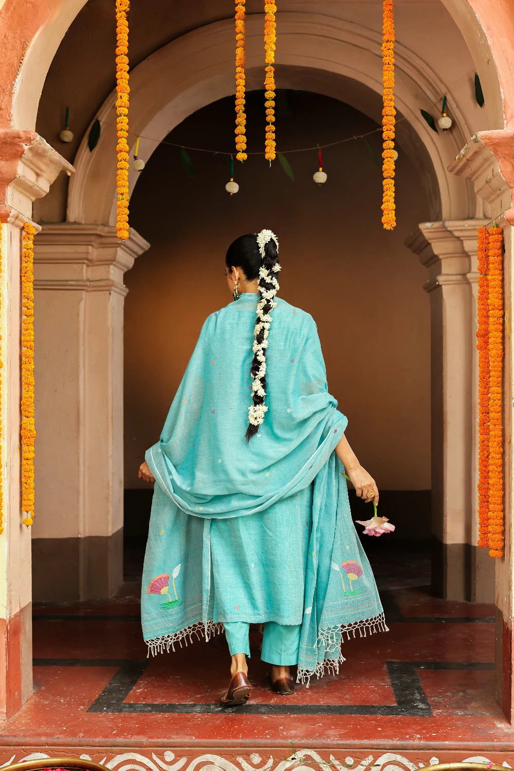Handloom Green Pure cotton Jamdani Kurta Set With Dupatta