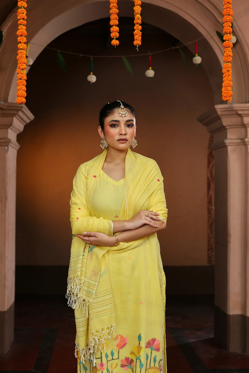 Handloom Yellow Pure cotton Jamdani Kurta Set With Dupatta