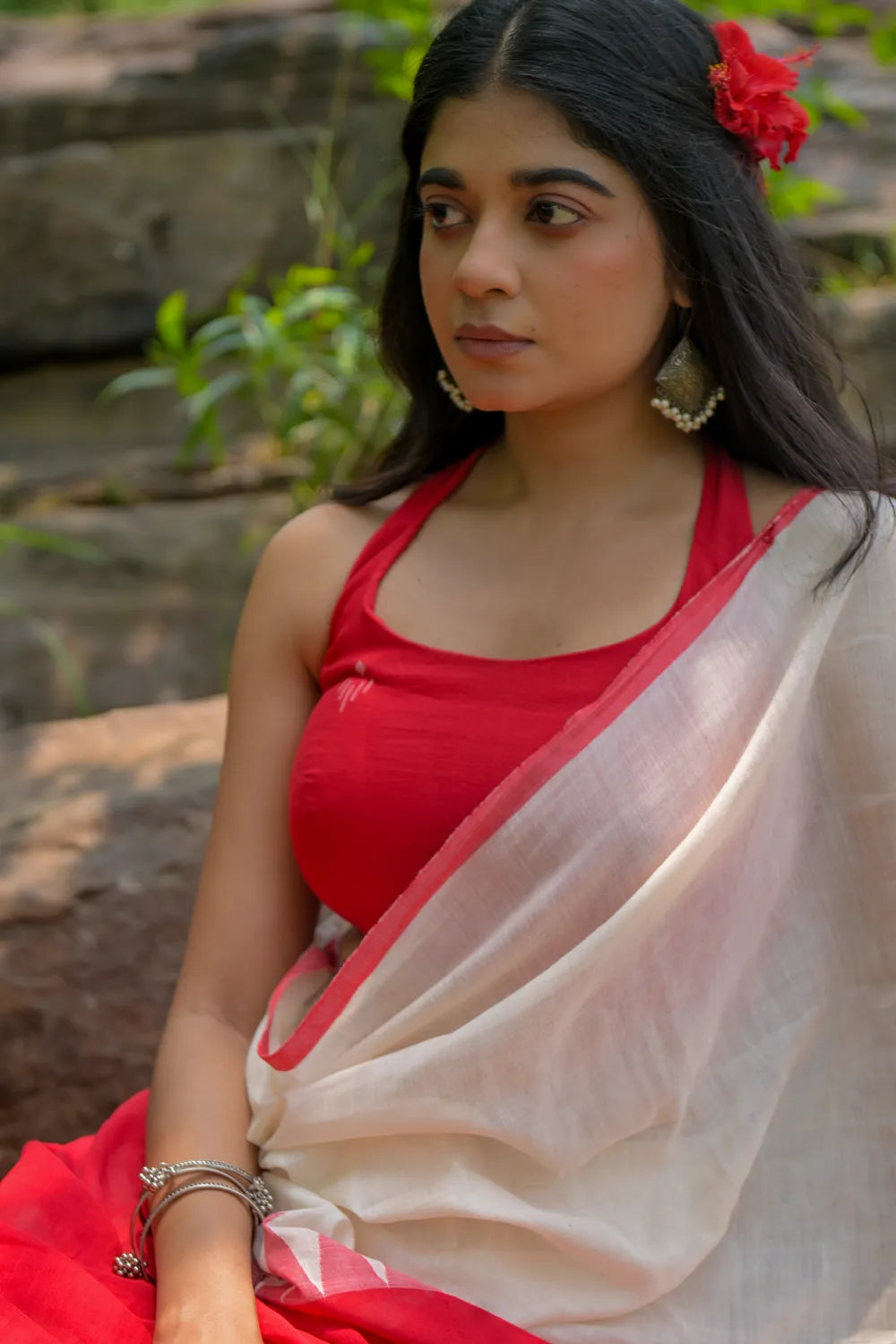 Handloom White & Red Mountain Jamdani Soft Cotton Saree