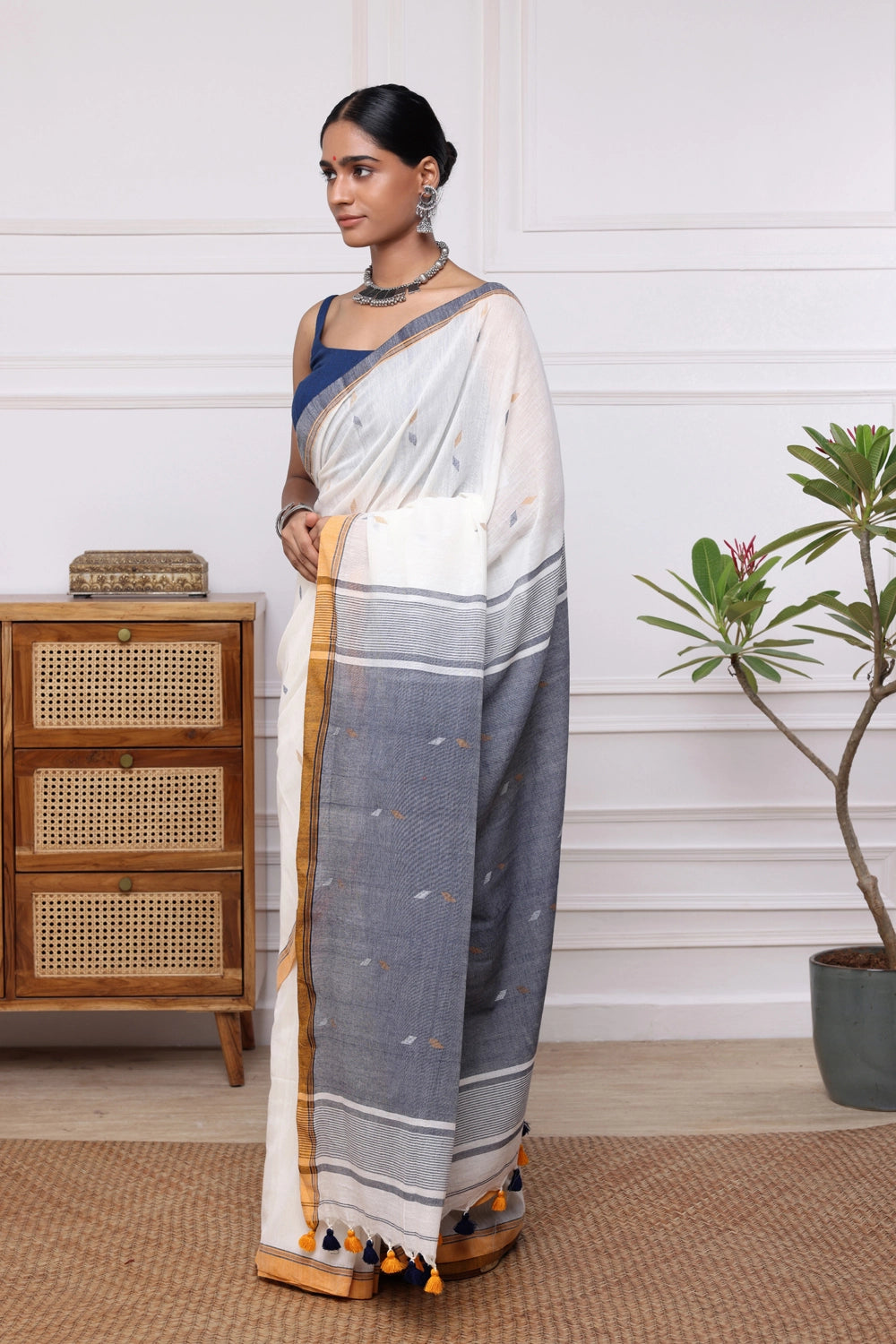 Handloom Cream Pure Cotton Jamdani Saree with Mustard Border
