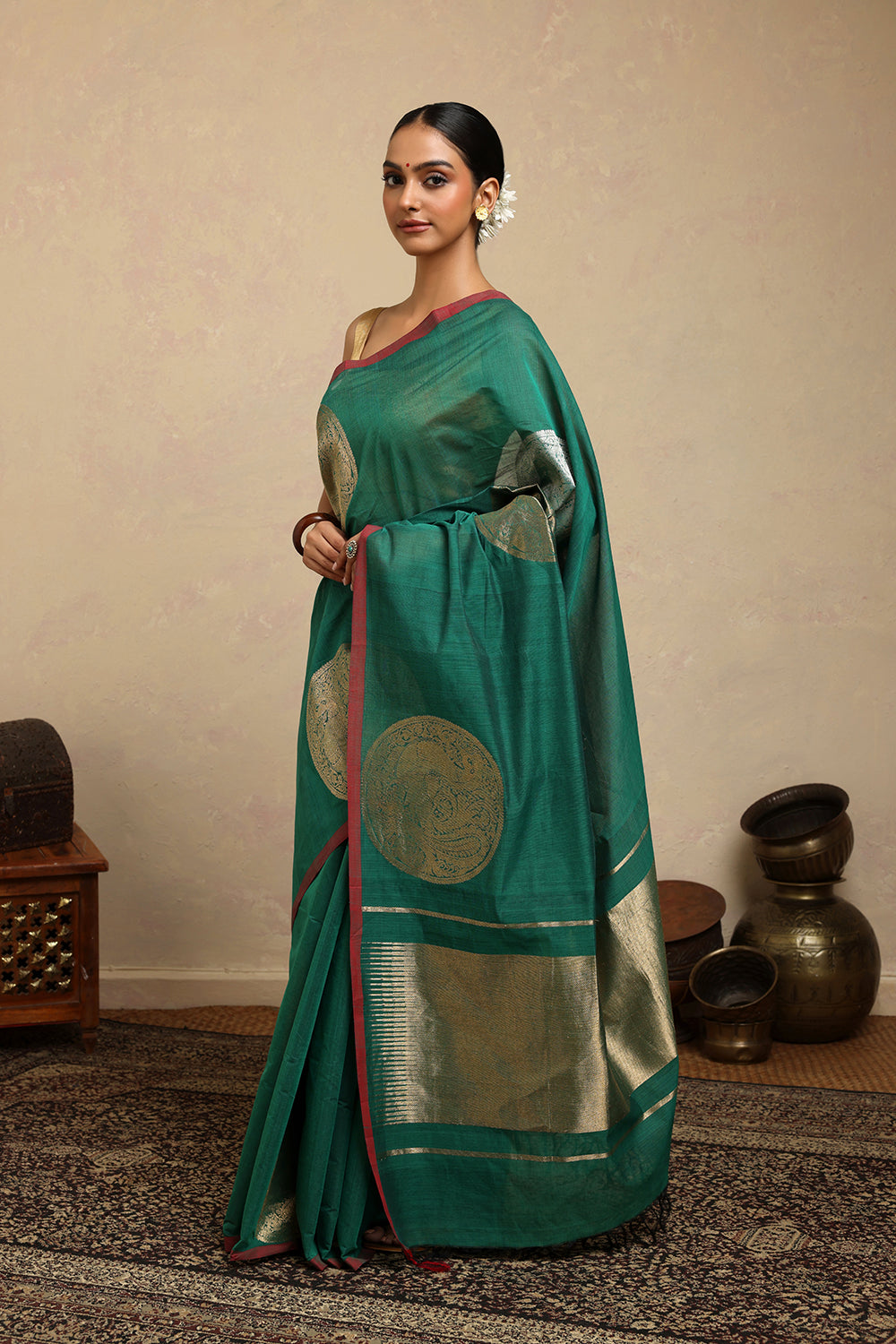 Handloom Forest Green Duo Tone Coin Motifs Kanchi Cotton Saree