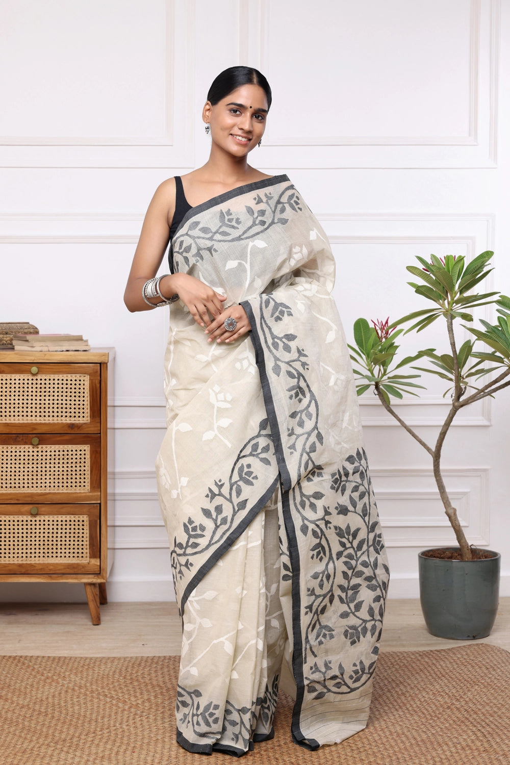 Handloom Ivory Cream Pure Cotton Multi Colour Floral Jamdani Saree