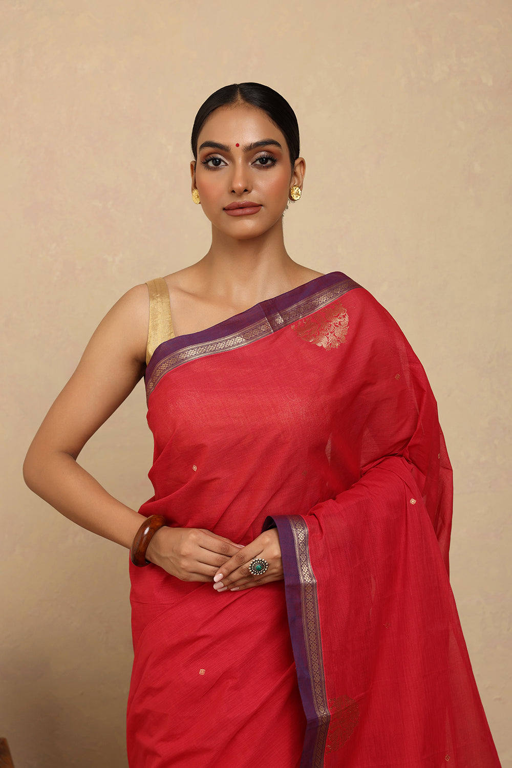 Handloom Red Gold Zari Motifs Kanchi Cotton Saree