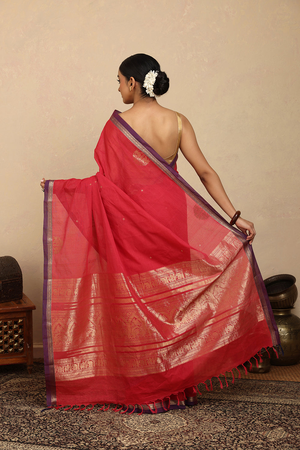 Handloom Red Gold Zari Motifs Kanchi Cotton Saree