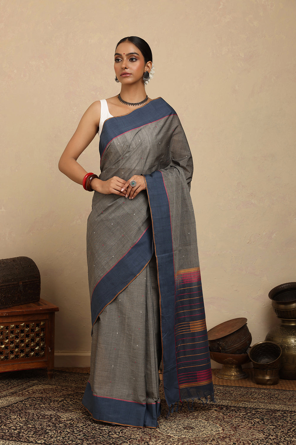 Handloom Dark Grey Kanchi Cotton Saree