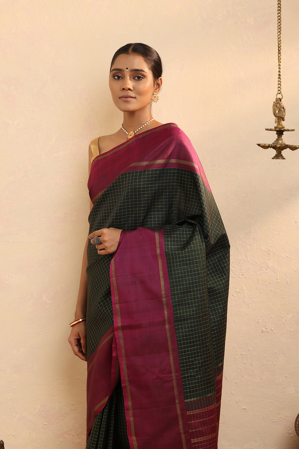 Handloom Dark Green Checks Pure Silk Kanchi Contemporary Saree
