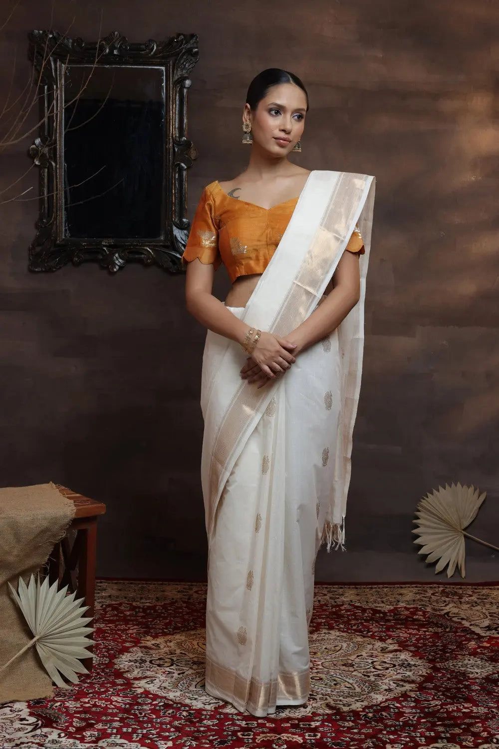 Off White Handloom Pure Cotton Saree With Gold Zari Border & Motifs