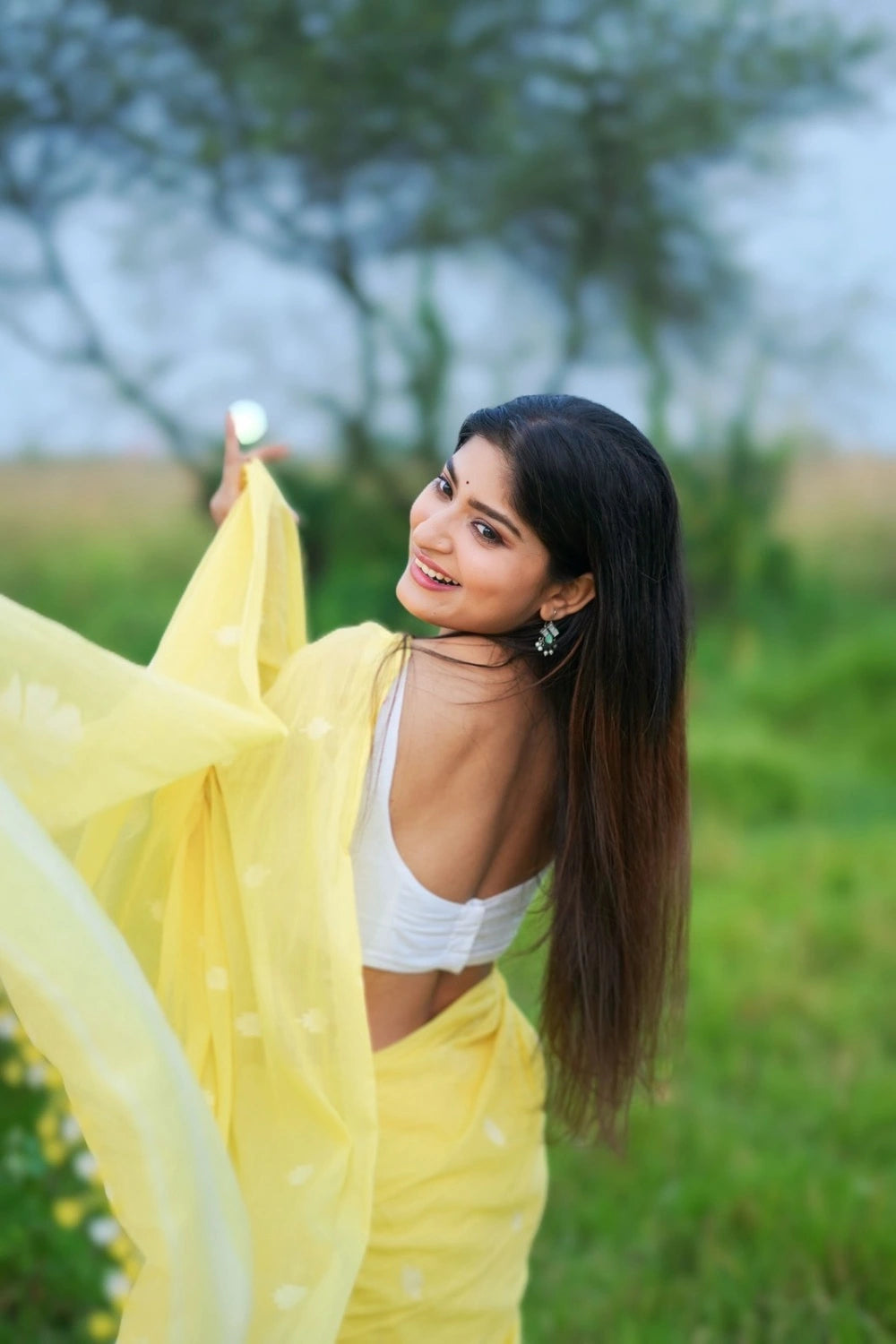 Handloom Lemon Yellow Pure Cotton Jamdani Saree with White Motifs