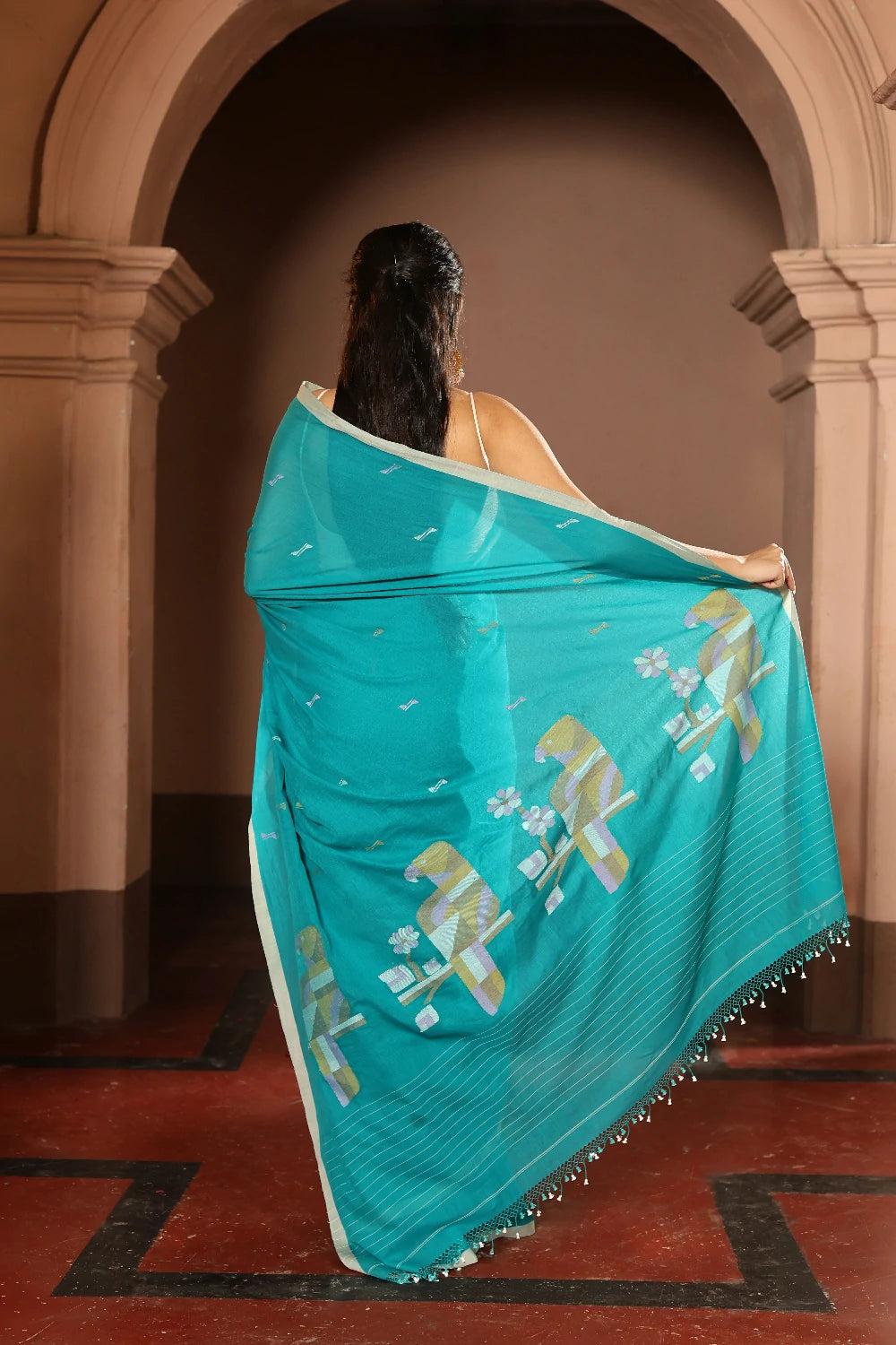 Handloom Teal Blue Pure Cotton Contemporary Jamdani Saree