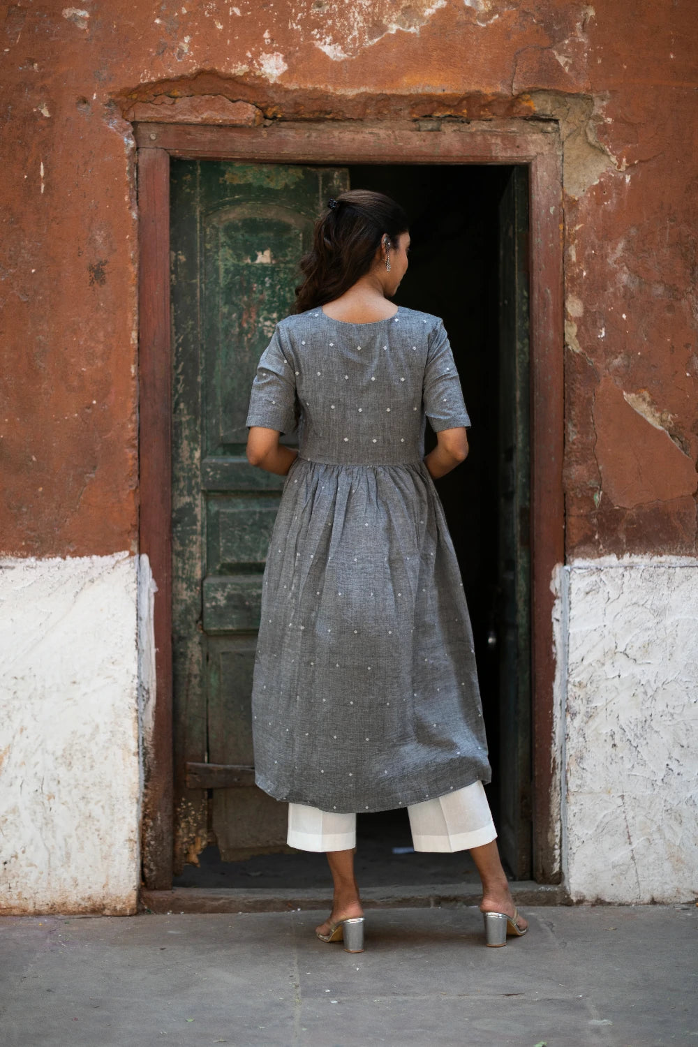 Handloom Grey Soft Cotton Jamdani Kurta Set With Dupatta