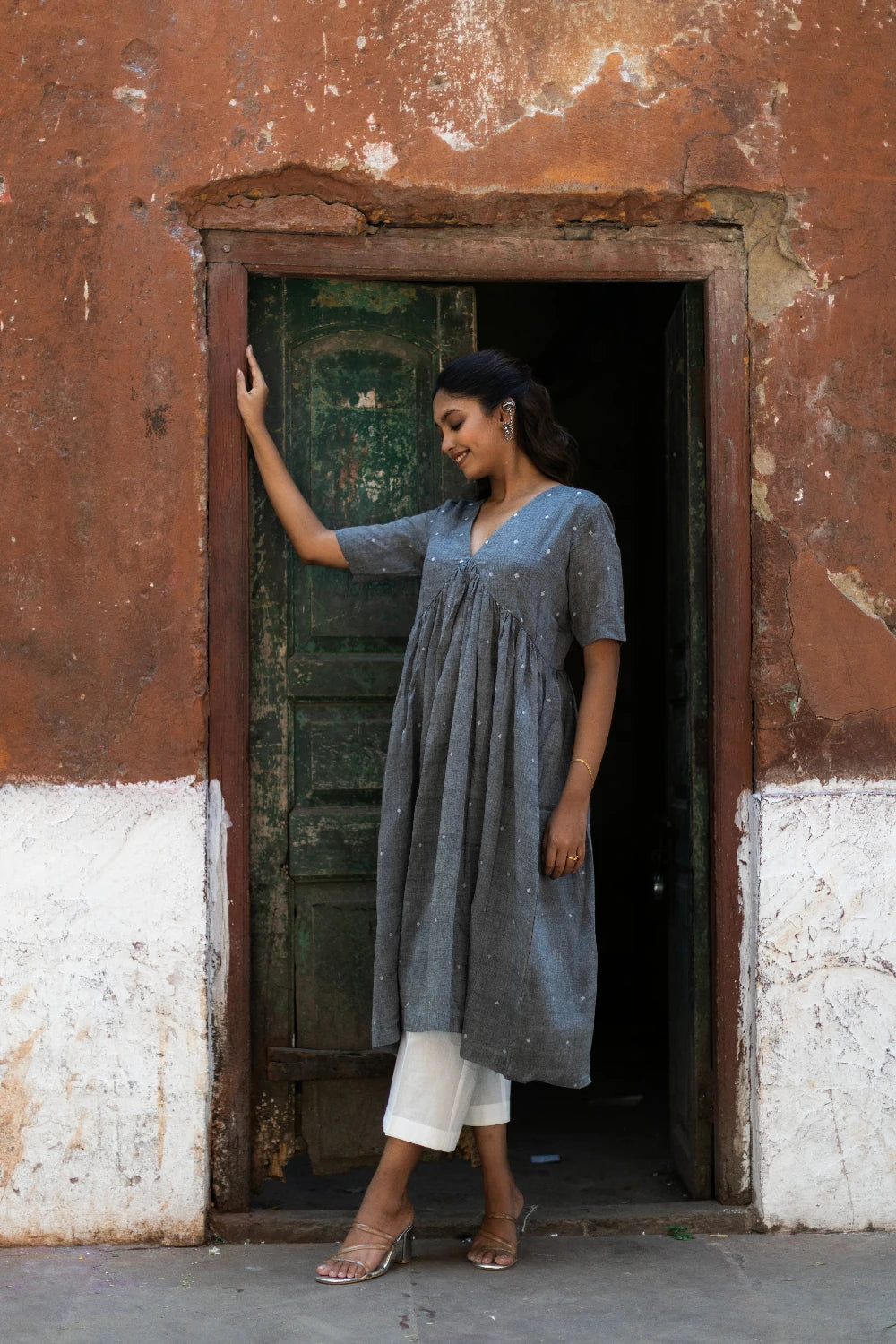 Handloom Grey Soft Cotton Jamdani Kurta Set With Dupatta