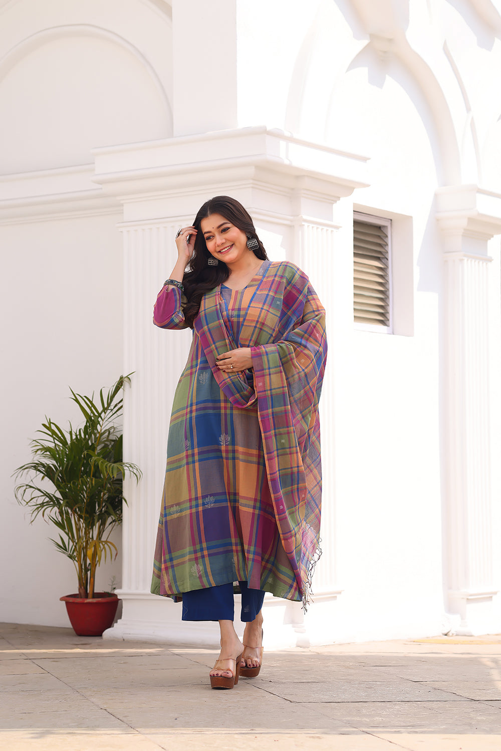 Handloom Multicolour Jamdani Kurta Set with Dupatta