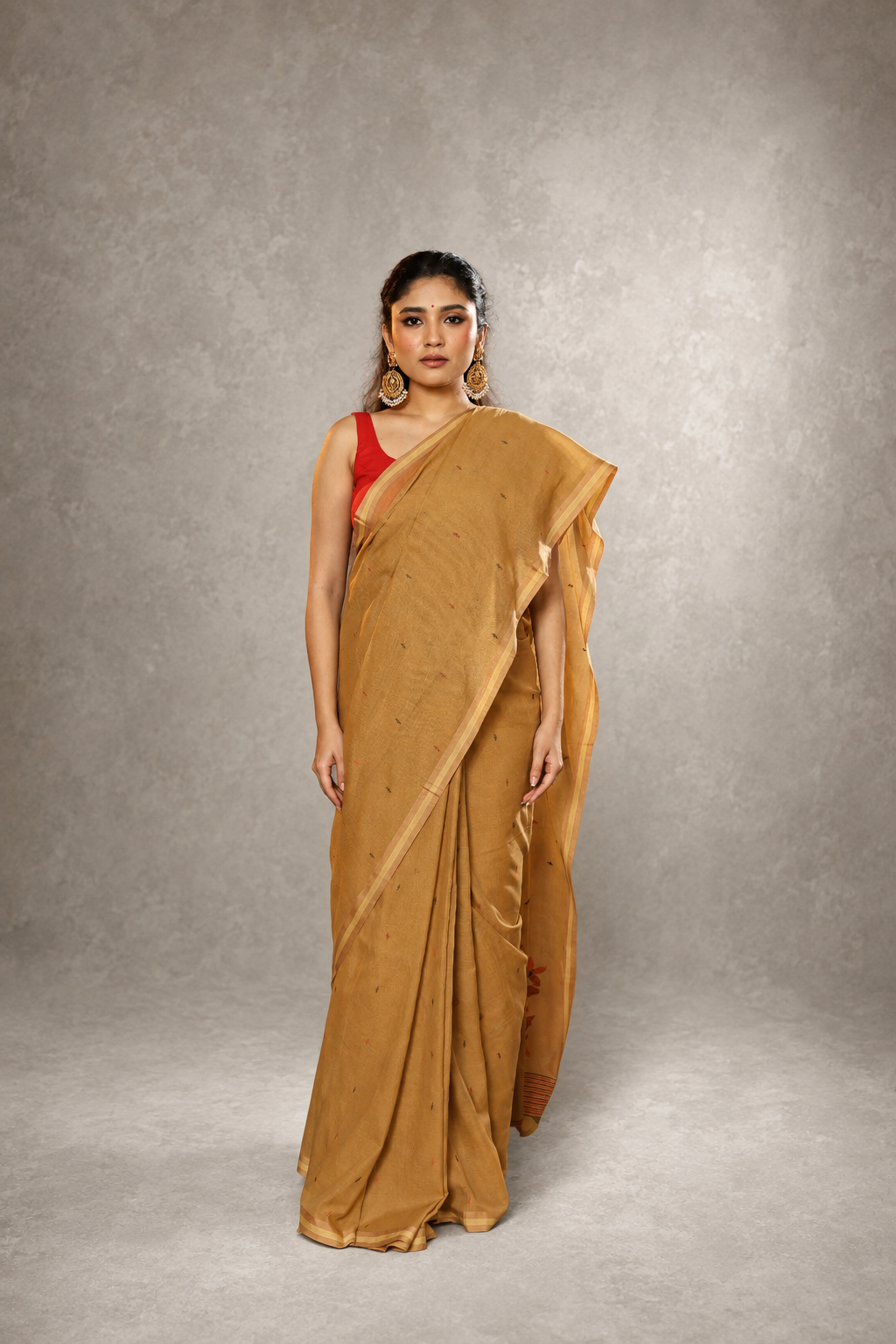 Handloom peanut brown pure cotton Jamdani saree