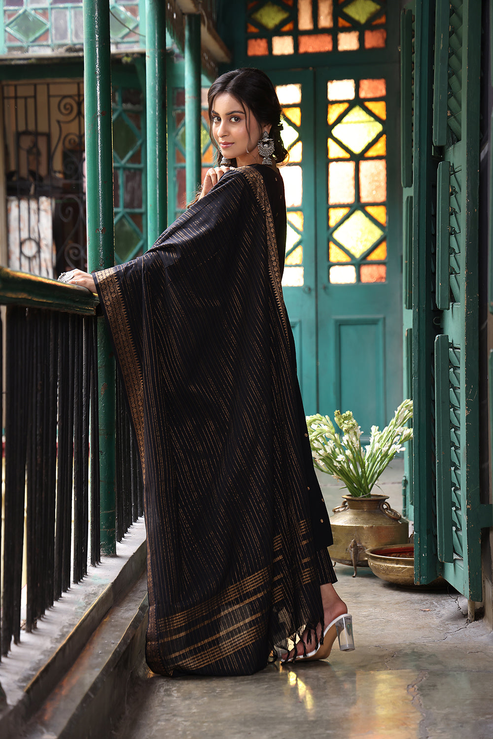 Black Pure South Cotton Zari Kurta Set With Dupatta