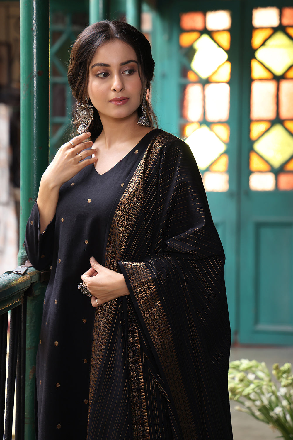 Black Pure South Cotton Zari Kurta Set With Dupatta
