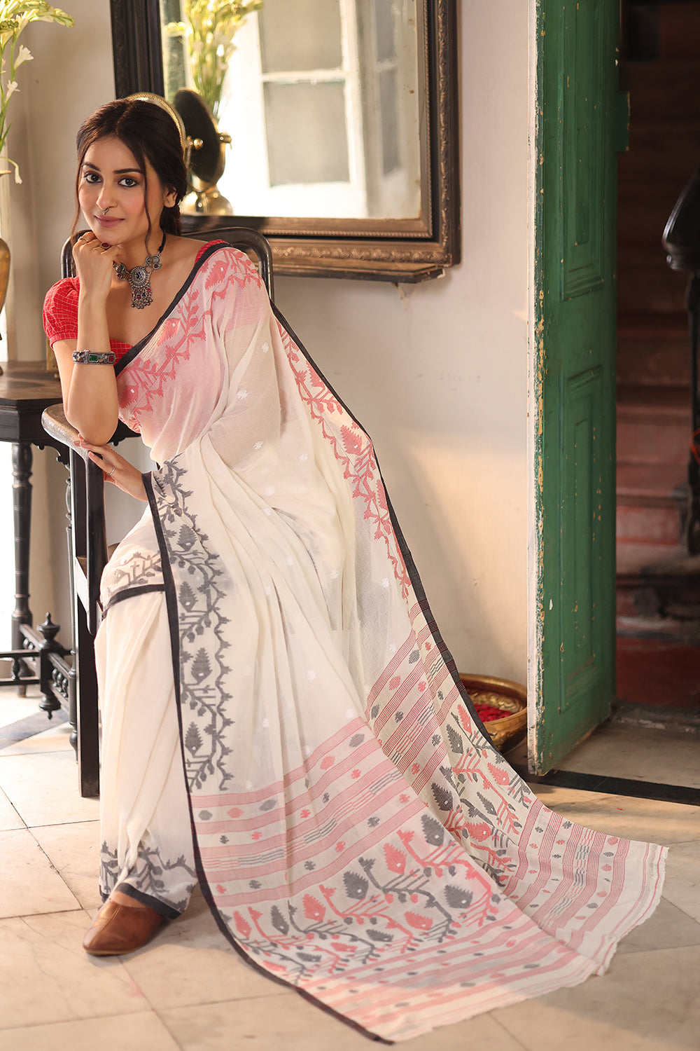 Handloom White Pure Cotton Jamdani Saree with Red and Grey Black Border