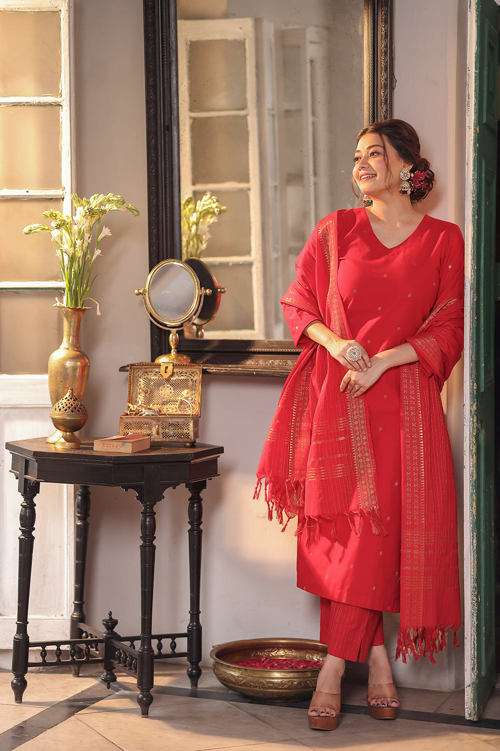 Red Pure South Cotton Zari Kurta Set With Dupatta