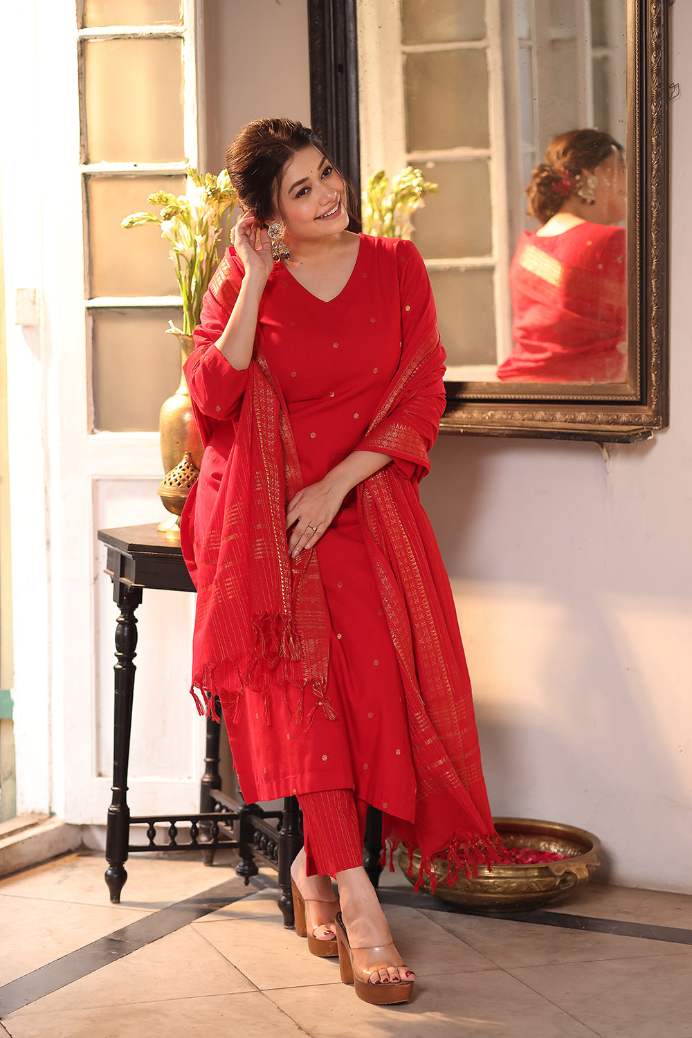 Red Pure South Cotton Zari Kurta Set With Dupatta
