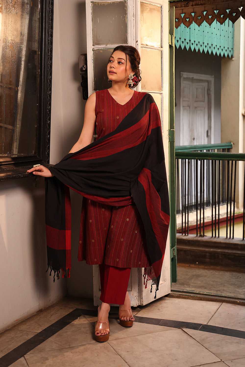 Maroon Pure South Cotton Zari Kurta Set With Dupatta