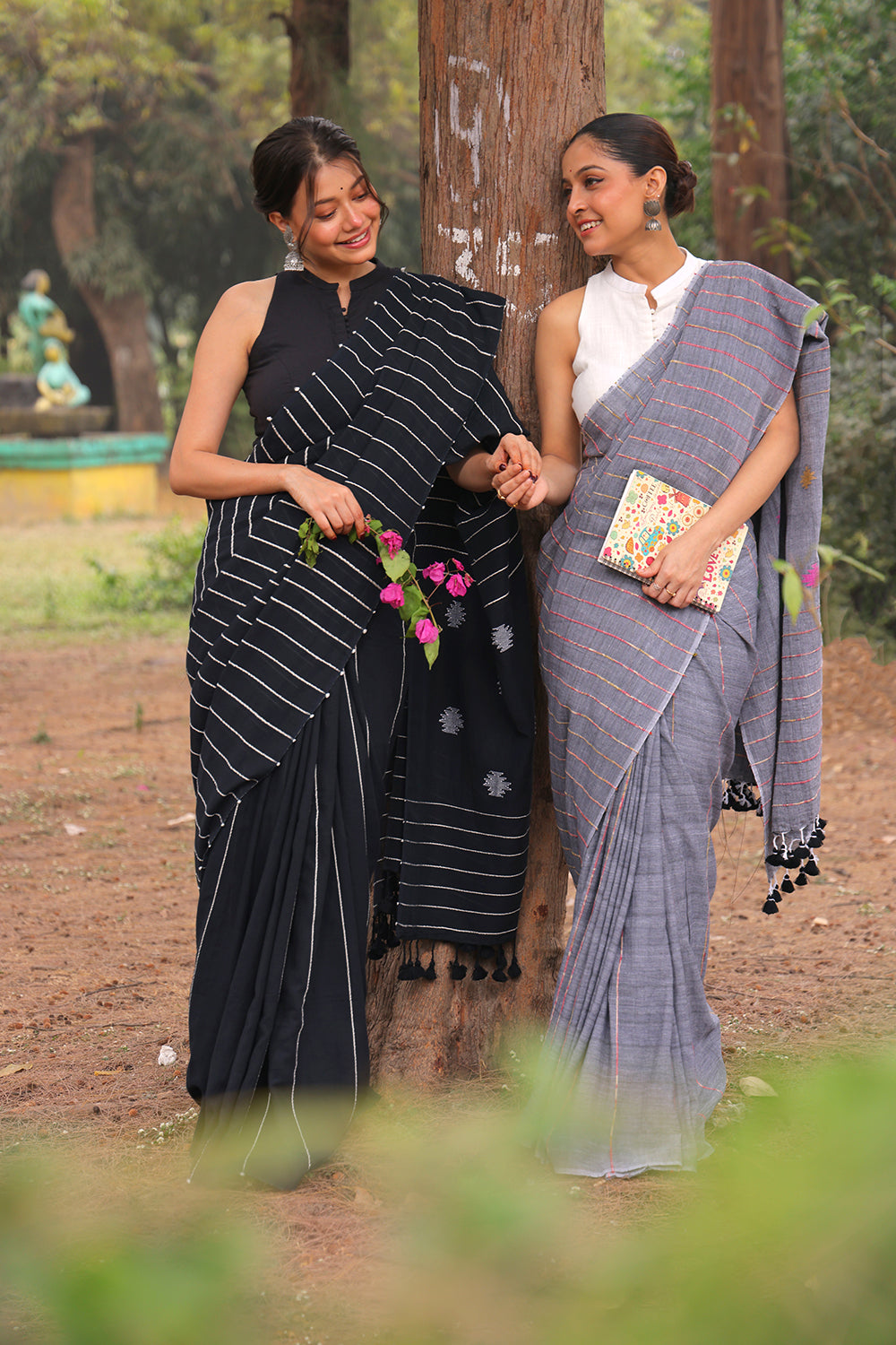 Handloom Grey Pure Cotton Khesh Stripes Jamdani Saree