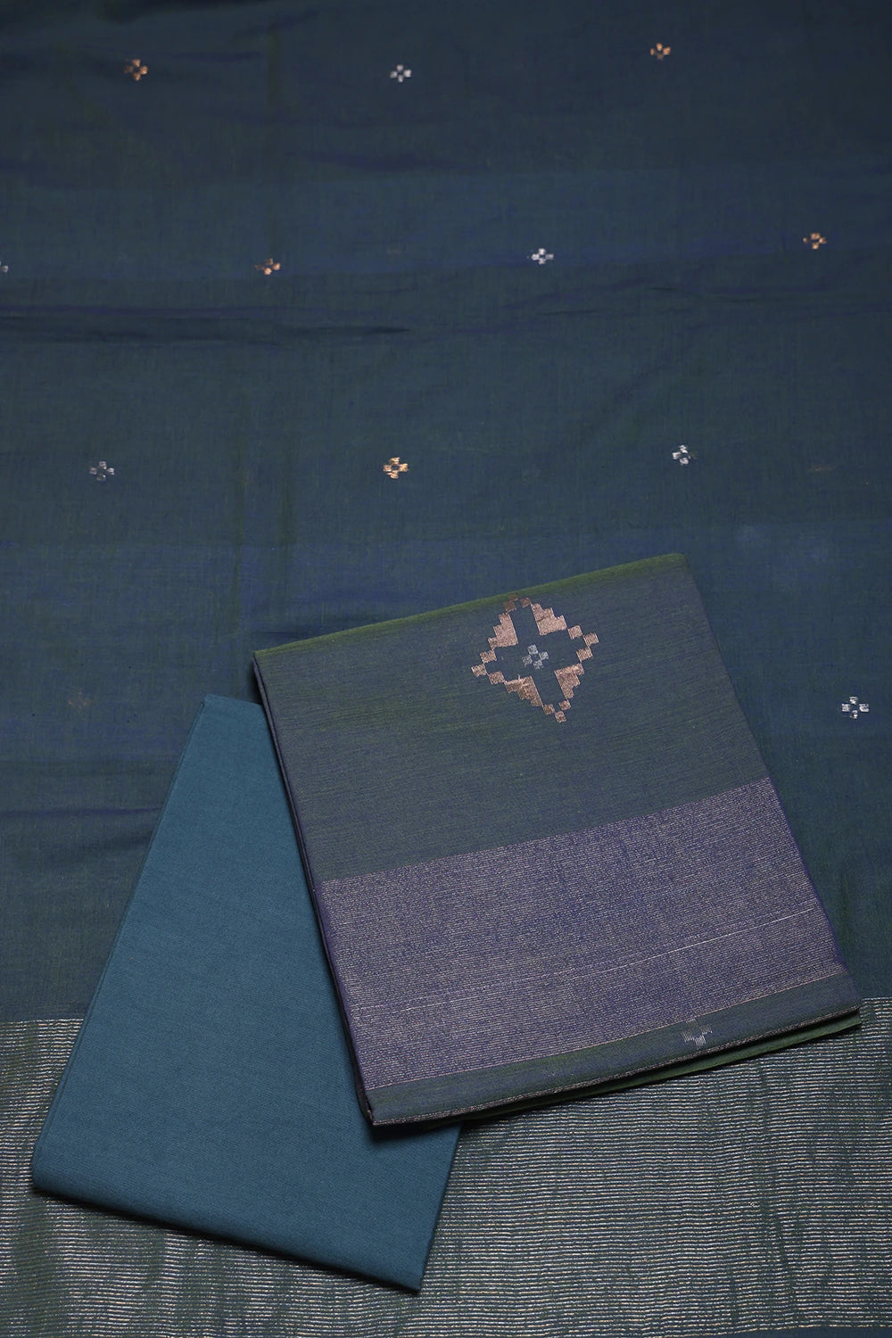 Handloom Teal Green Zari Jamdani Suit Set with Dupatta