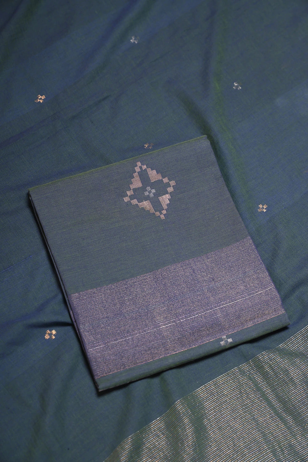 Handloom Teal Green Zari Jamdani Suit Set with Dupatta