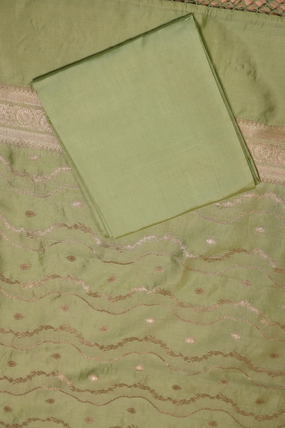 Handloom Pure Silk Pista Green Suit Set WIth Dupatta