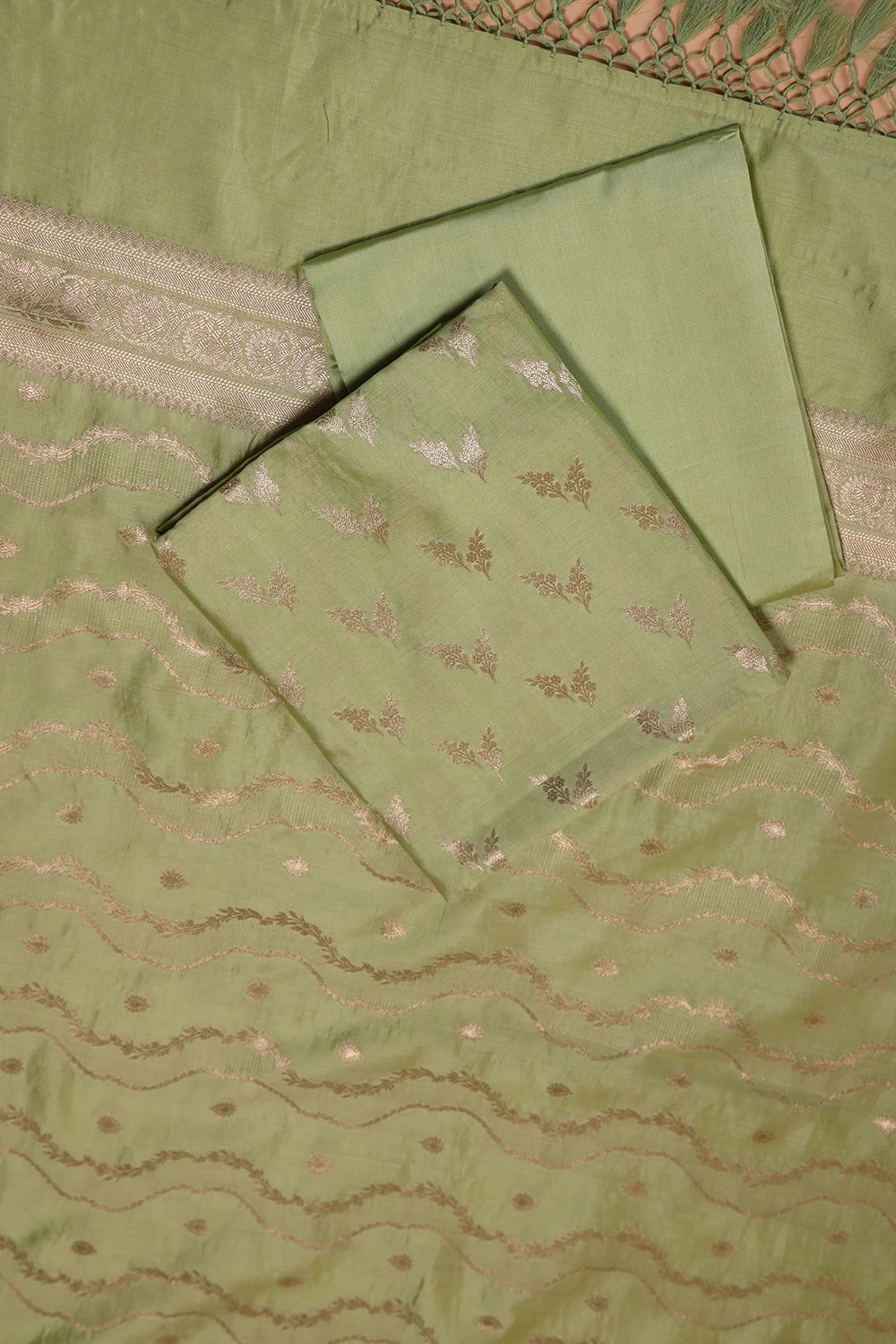 Handloom Pure Silk Pista Green Suit Set WIth Dupatta