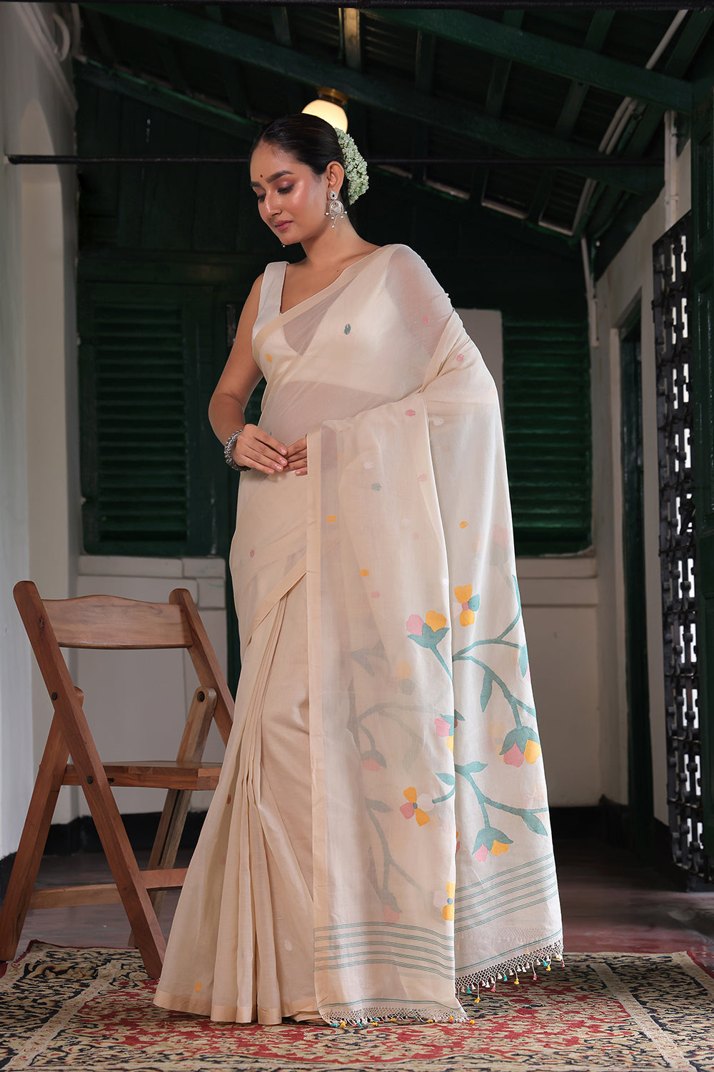 Handloom Light Beige Soft Cotton Jamdani Saree