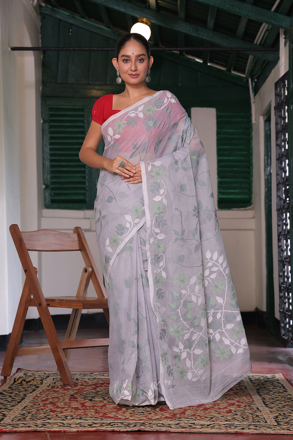 Handloom Grey Pure Cotton Jamdani with Green & White Floral Motifs