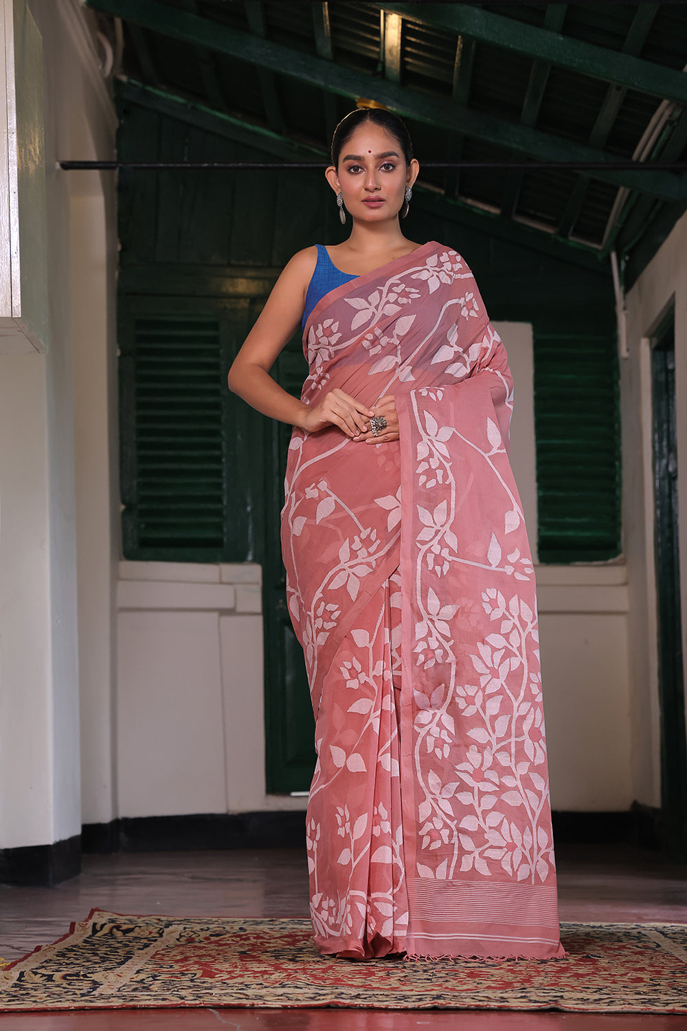 Handloom Mulberry Pink Pure Cotton Jamdani with Floral Motifs