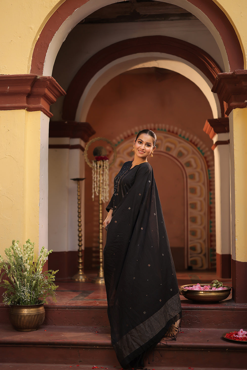 Black Zari Jamdani Handwoven Pure Cotton Kurta Set with Dupatta