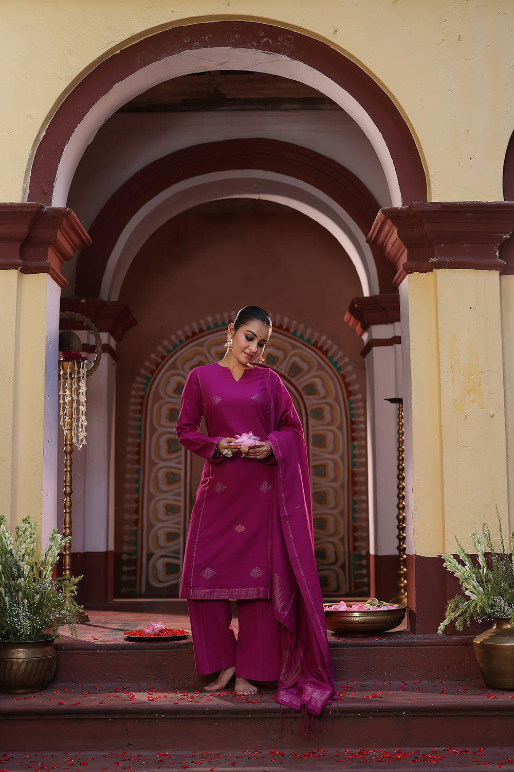 Magenta Pink Zari Jamdani Handwoven Cotton Kurta Set