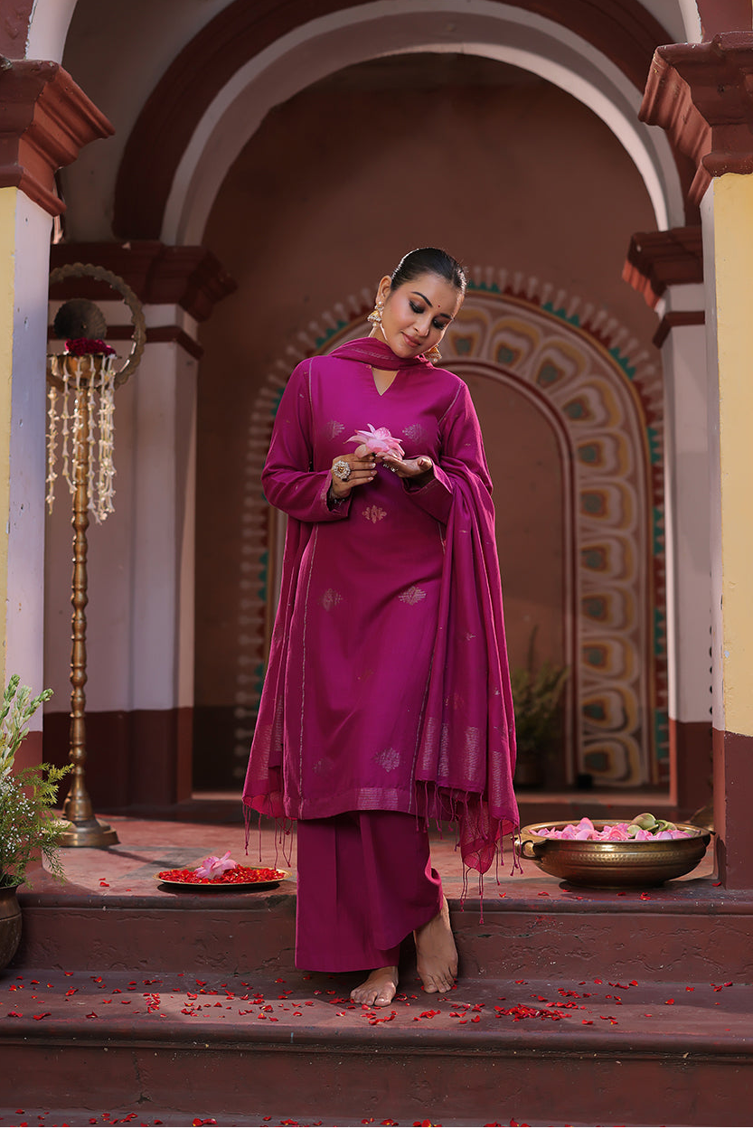 Magenta Pink Zari Jamdani Handwoven Cotton Kurta Set