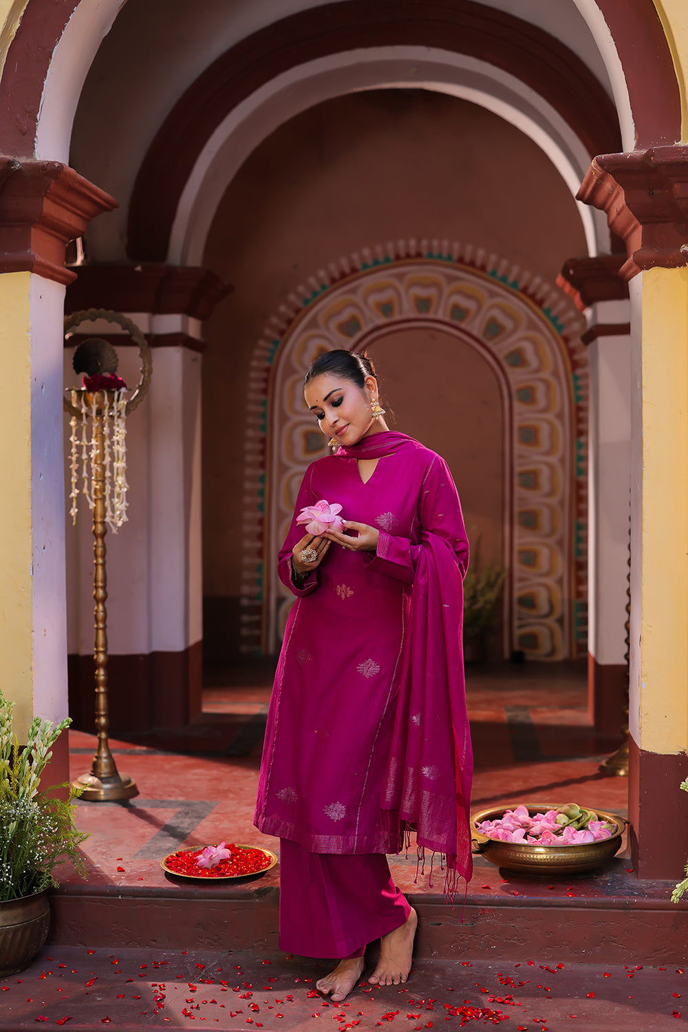 Magenta Pink Zari Jamdani Handwoven Cotton Kurta Set