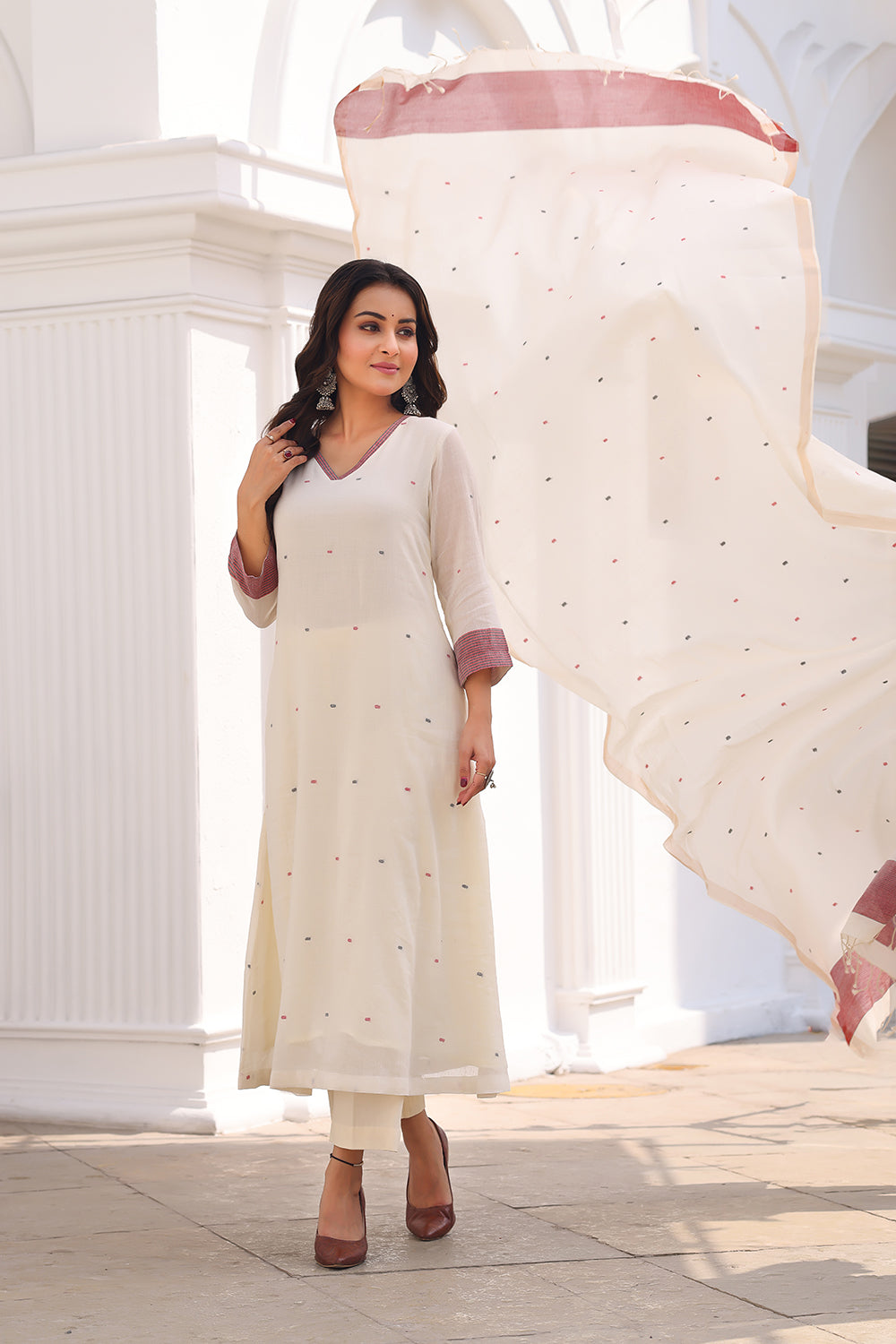 Off White Pujo Jamdani Handwoven Pure Cotton Kurta Set with Dupatta