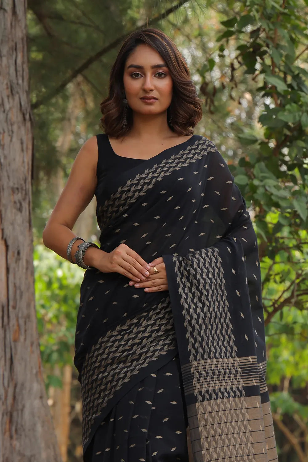 Handloom Black Soft Cotton Saree Beige Pallu