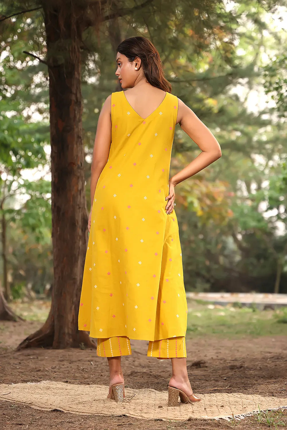 Yellow Pure Cotton Kurta & Pant Set With Woven Pink & White Motifs