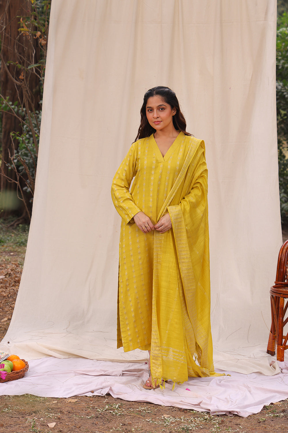 Lemon Yellow Soft Cotton Silk Woven Kurta Set With Dupatta