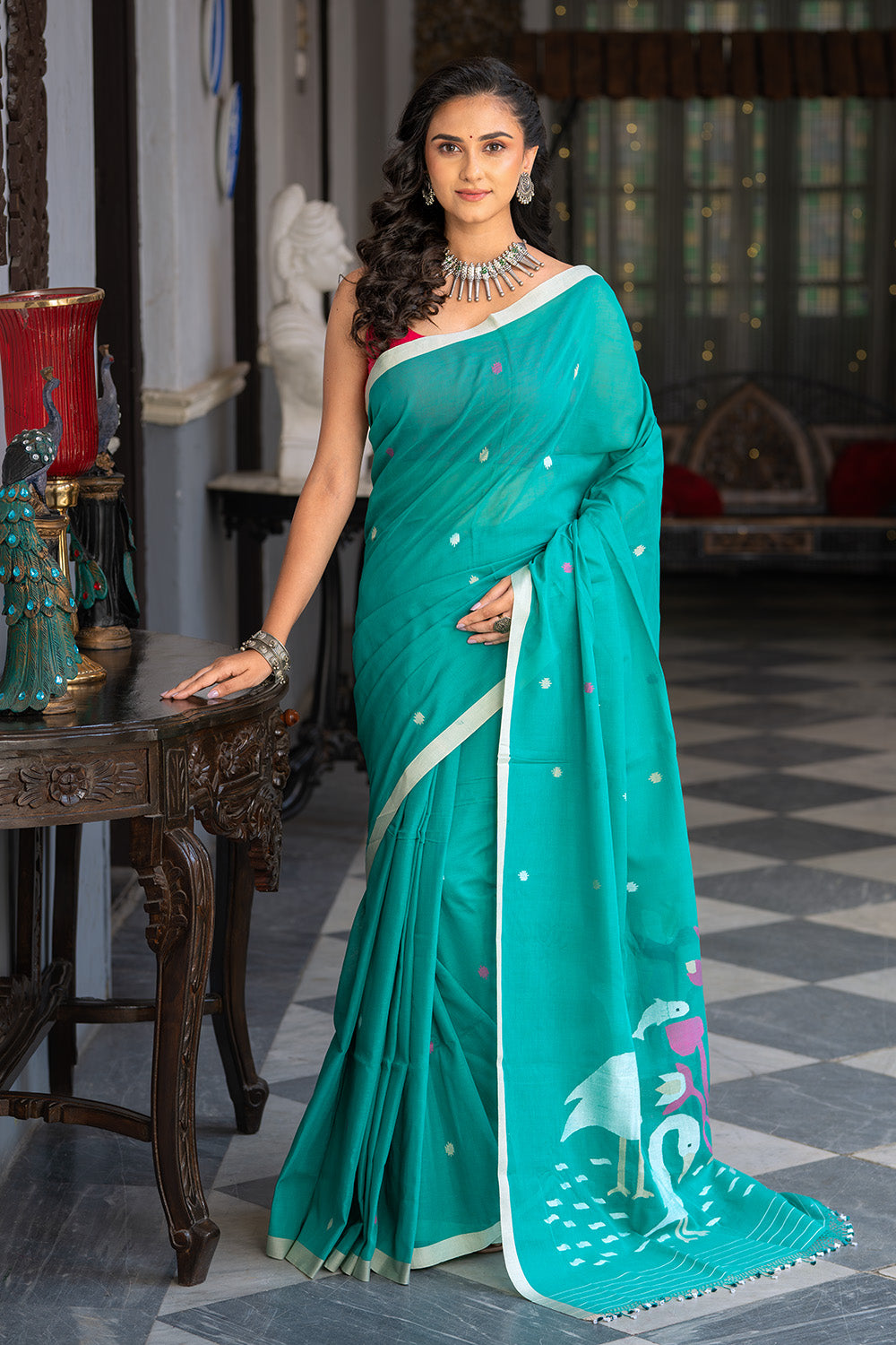 Handloom Green Soft Cotton Bird Motifs Jamdani Saree